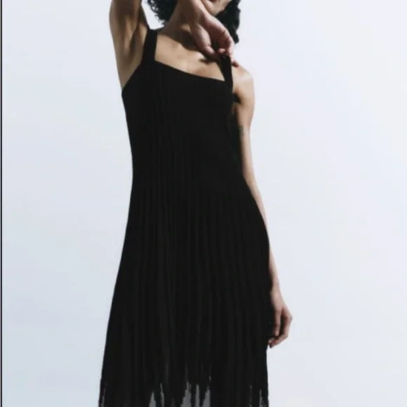 Zara limited edition ribbed knitted tulle combination midi dress - www.disolcolor.com Zara limited edition ribbed knitted tulle combination midi dress - www.disolcolor.com